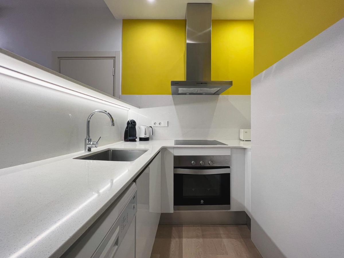 Stay U-Nique Apartments Sants Barcelona Kültér fotó