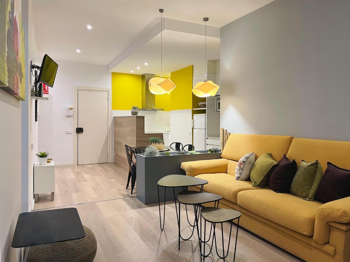 Stay U-Nique Apartments Sants Barcelona Kültér fotó