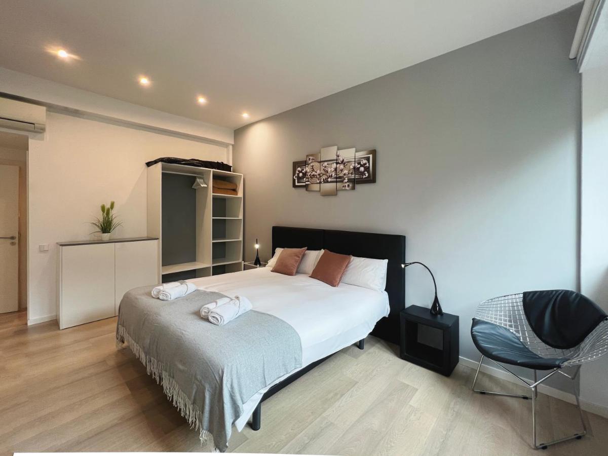 Stay U-Nique Apartments Sants Barcelona Kültér fotó